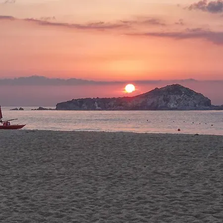 Casa Vacanza A *