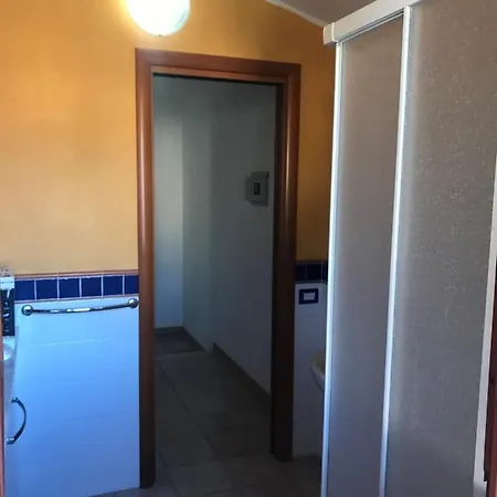 Casa Vacanza A Tatil Evi *