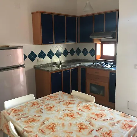 Casa Vacanza A Semesterbostad Chia